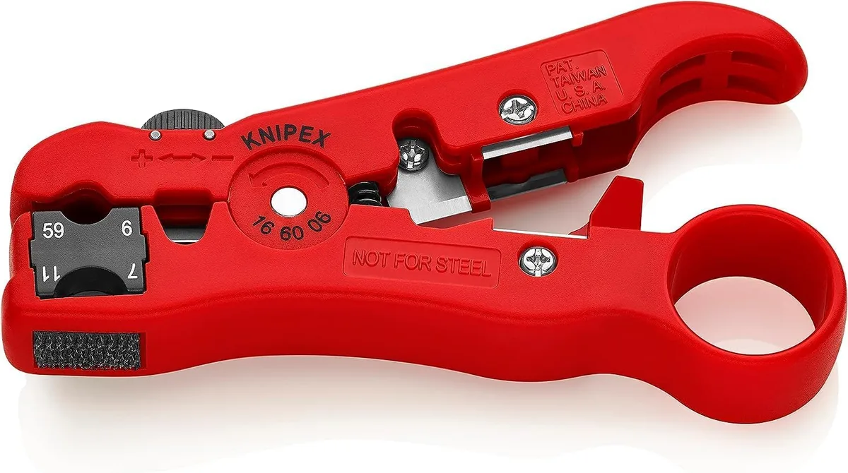 Knipex DataTool за податочни инсталации